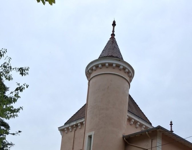 Après : tour de château
